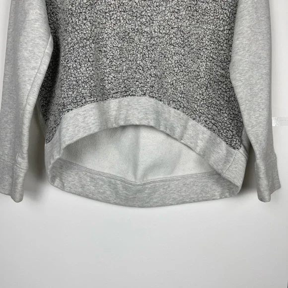 Athleta Pacific Pullover Wool Blend Sweatshirt Size Medium Gray Fuzzy Crew Neck - Picture 6 of 8